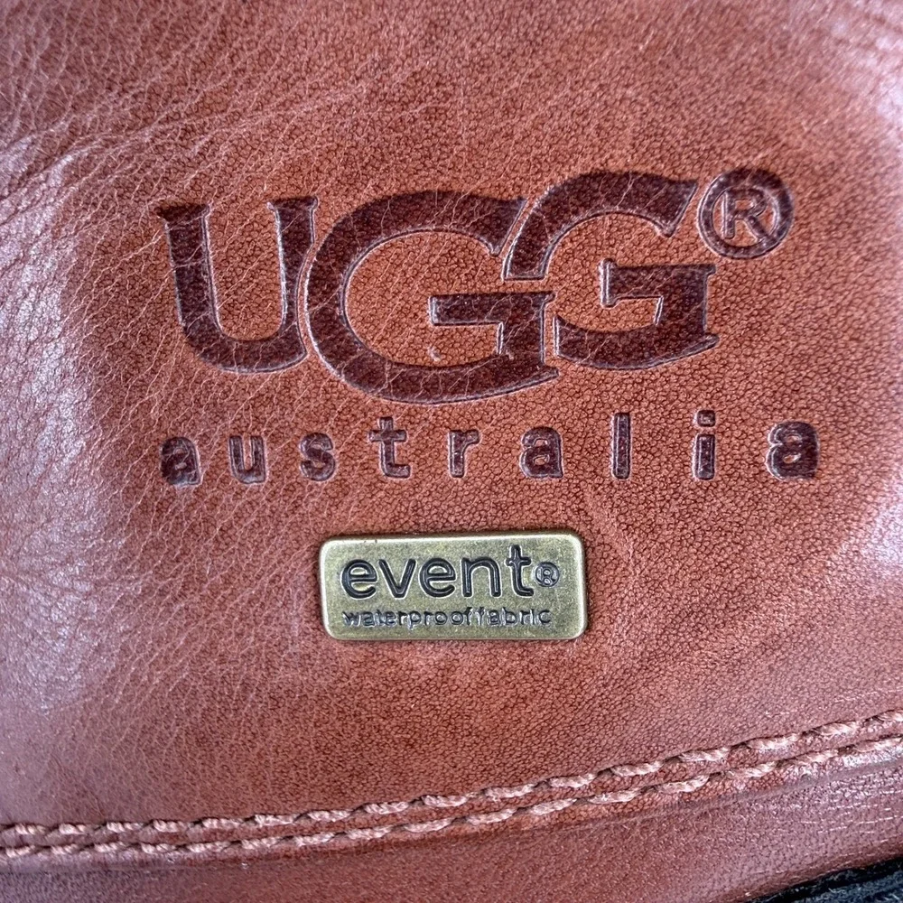 UGG Butte Waterproof Boots Mens 11 Leather & Sheepskin Worchester 5521